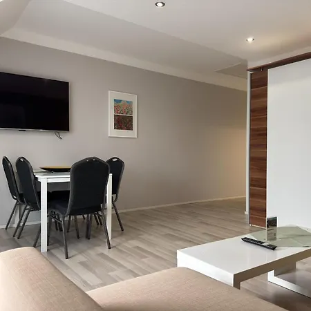 Appartementhaus Mit Fruehstueck Inklusive Apartment